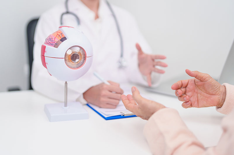 MDelite macular degeneration support